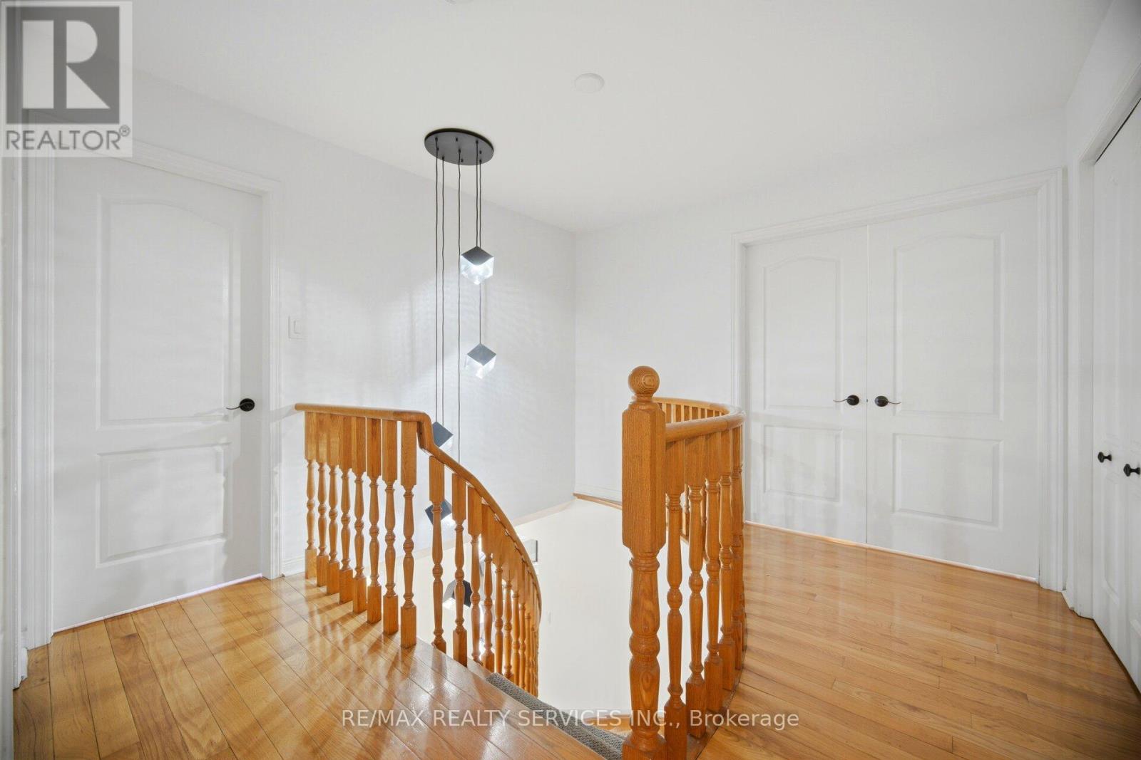 38 Marilyn Street, Caledon, Ontario  L7C 1H5 - Photo 27 - W12985226