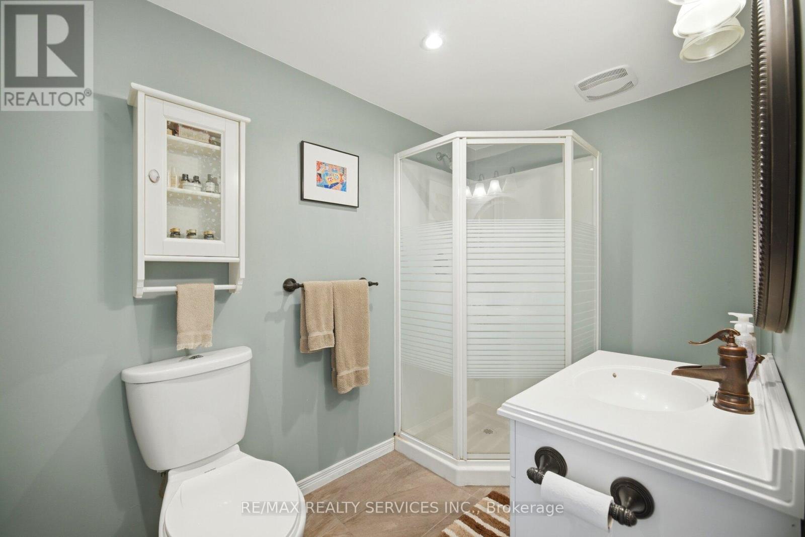 38 Marilyn Street, Caledon, Ontario  L7C 1H5 - Photo 43 - W12985226