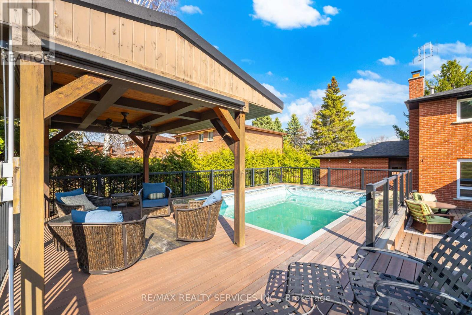 38 Marilyn Street, Caledon, Ontario  L7C 1H5 - Photo 48 - W12985226