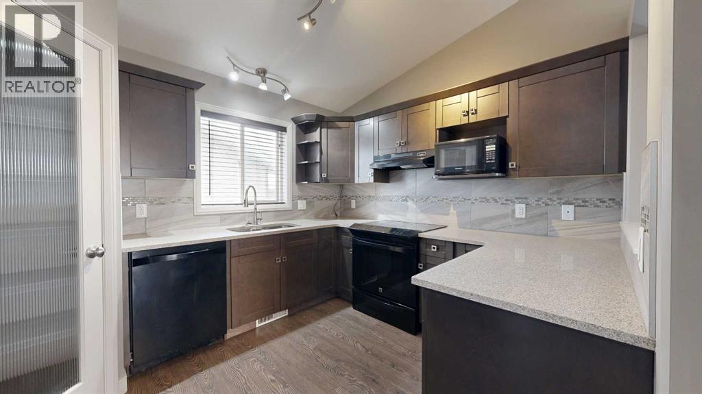 10414 128 Avenue, Grande Prairie, Alberta  T8V 4J9 - Photo 7 - A2284553