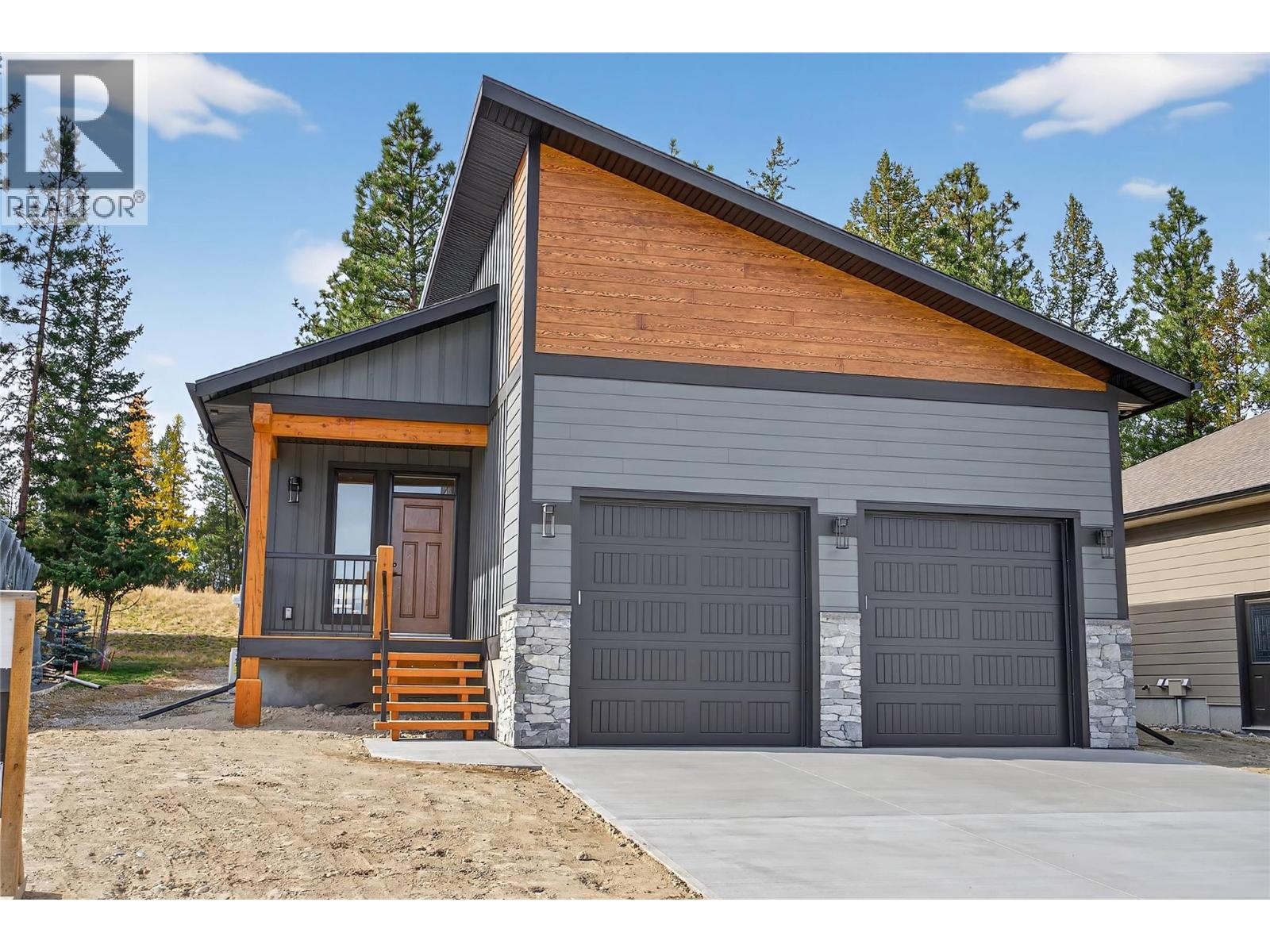 153 The Whins, Cranbrook, British Columbia  V1C 0B4 - Photo 2 - 10365337