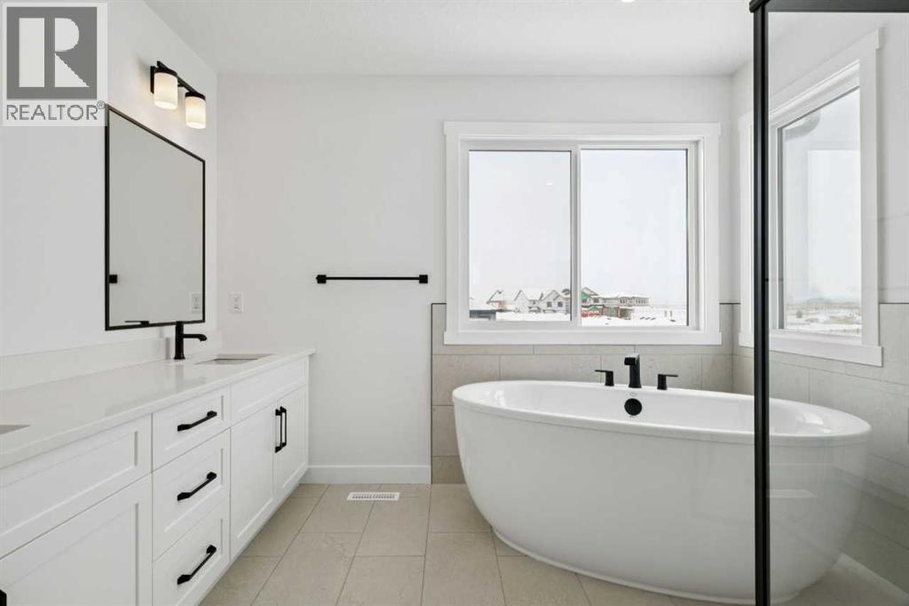 214 Harmony Circle, Rural Rocky View County, Alberta  T3Z 0K9 - Photo 33 - A2291912