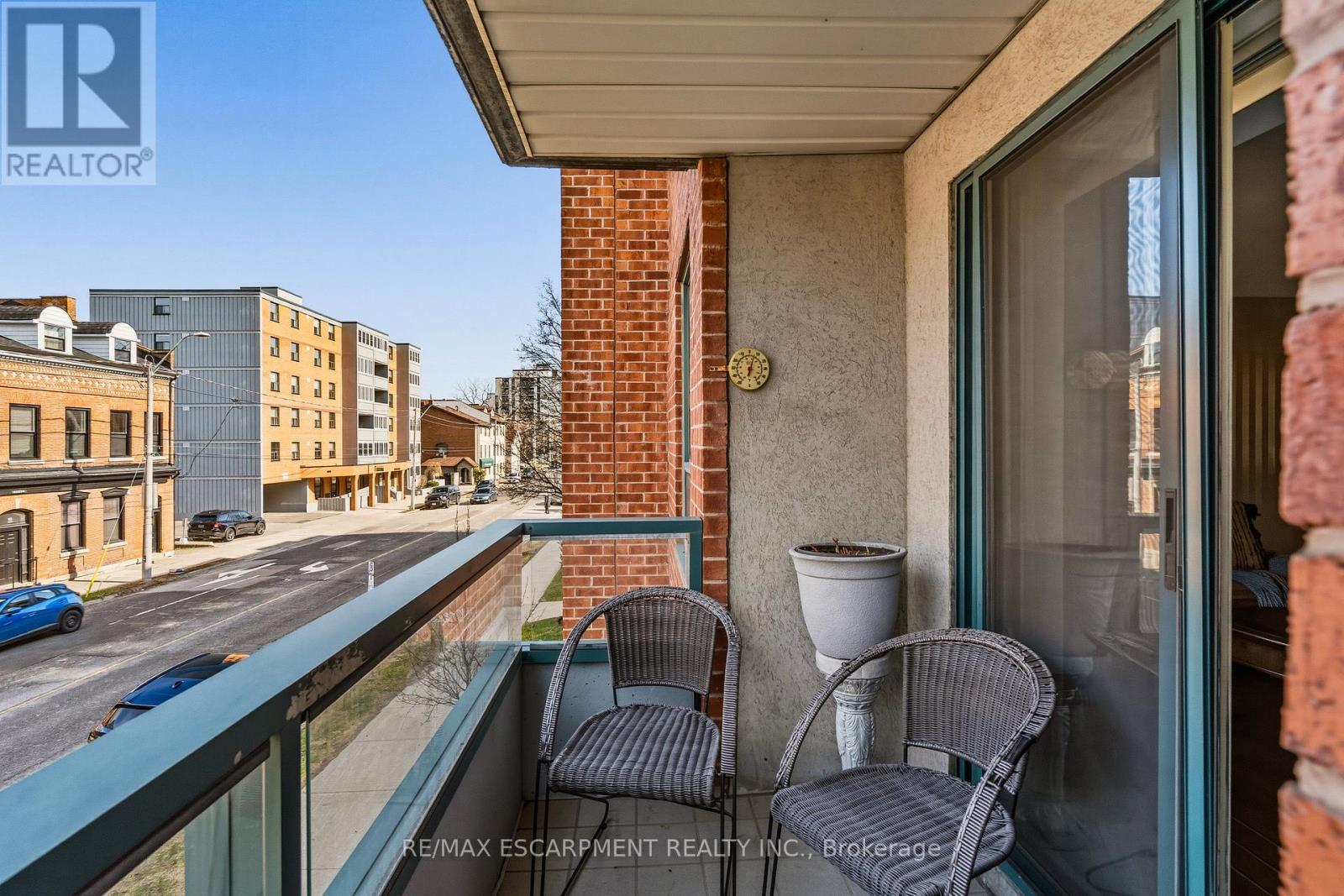 203 - 8 Main Street, Hamilton, Ontario  L9H 1B8 - Photo 35 - X12984938