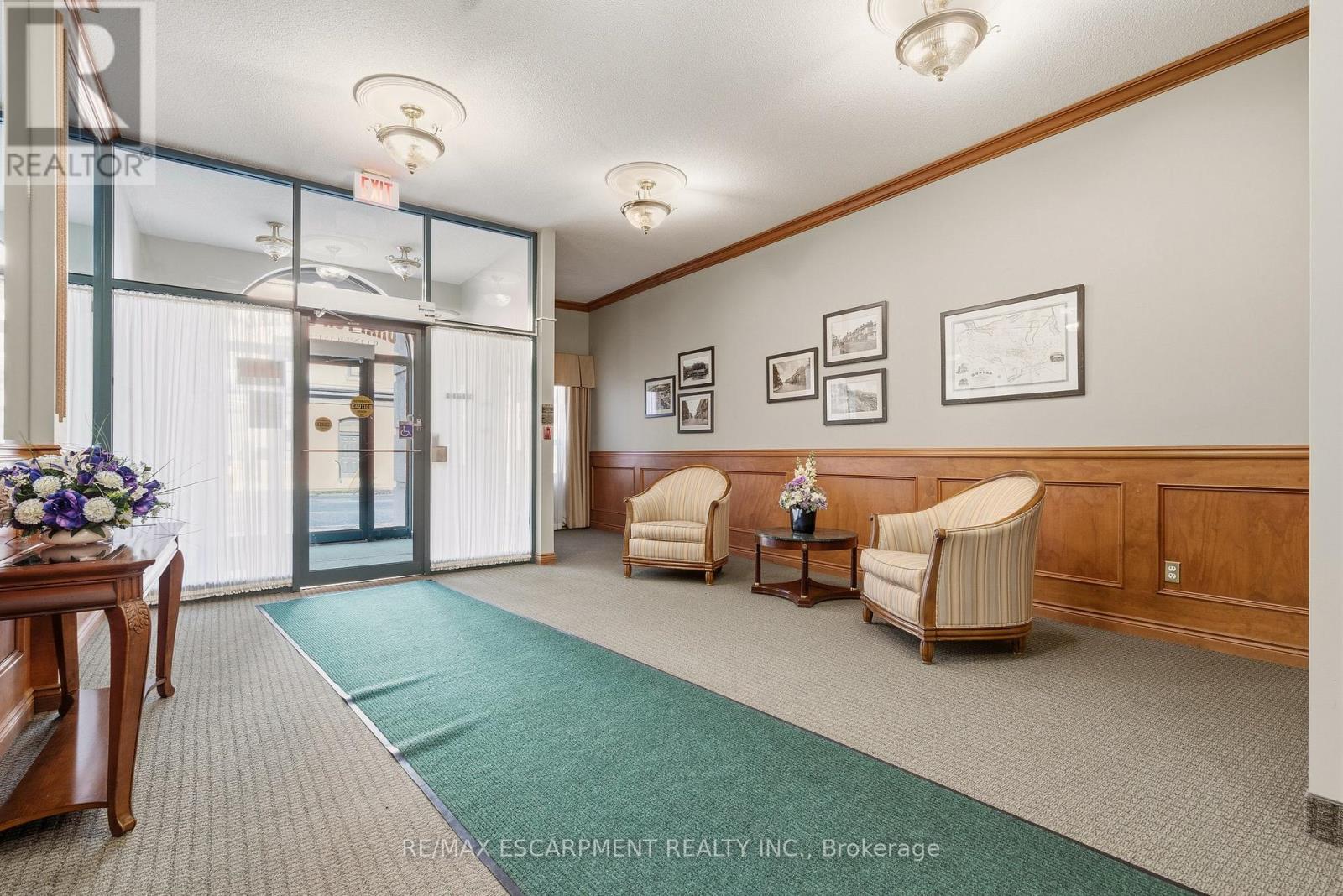 203 - 8 Main Street, Hamilton, Ontario  L9H 1B8 - Photo 37 - X12984938