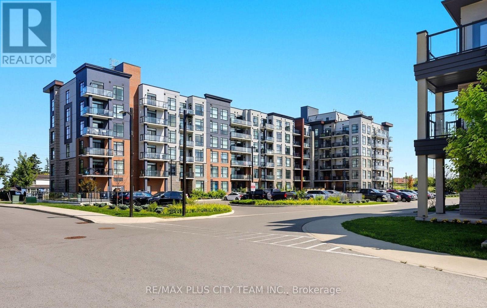 416 - 600 North Service Road, Hamilton, Ontario  L8E 0L2 - Photo 3 - X12985002