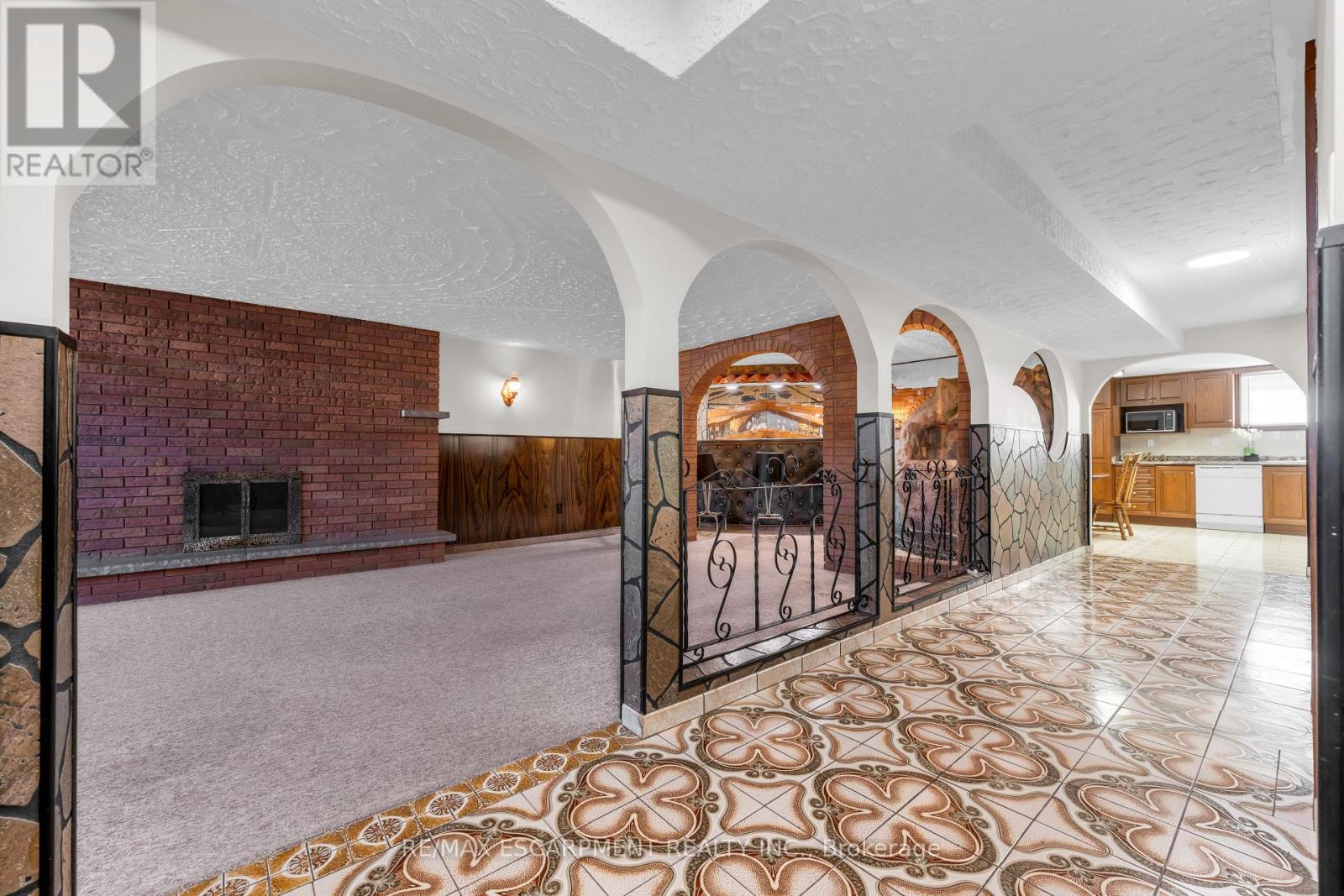 11 Forest Hill Crescent, Hamilton (Red Hill), Ontario  L8K 5V2 - Photo 23 - X12985006