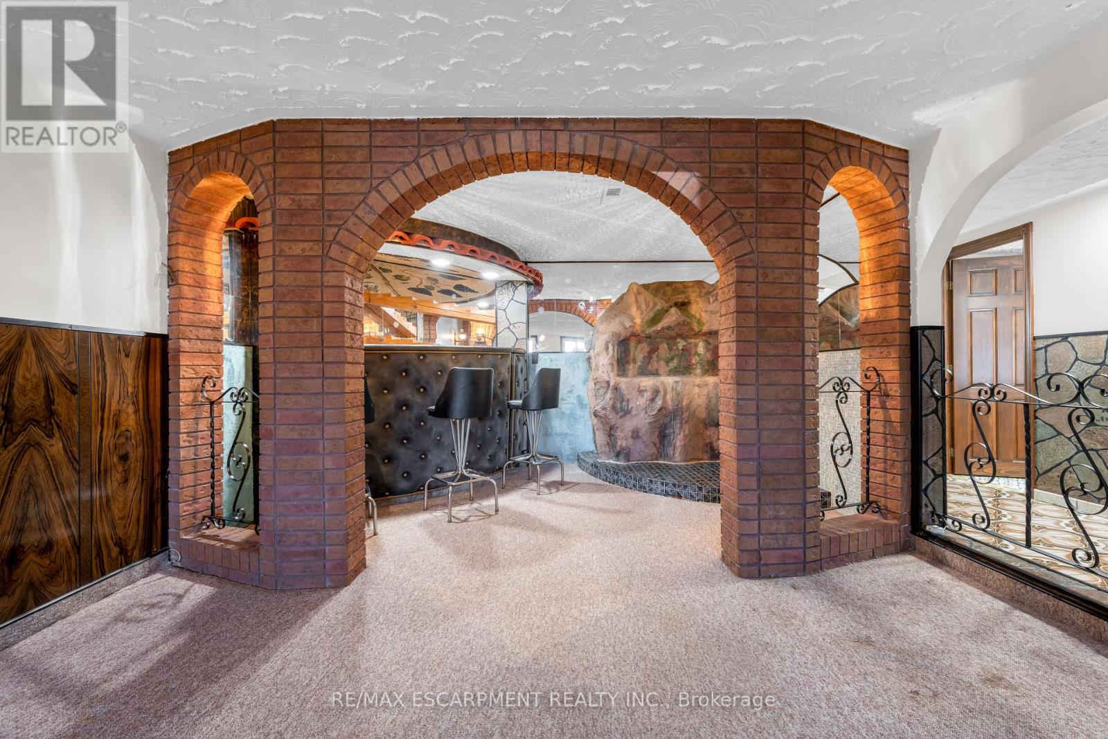 11 Forest Hill Crescent, Hamilton (Red Hill), Ontario  L8K 5V2 - Photo 28 - X12985006