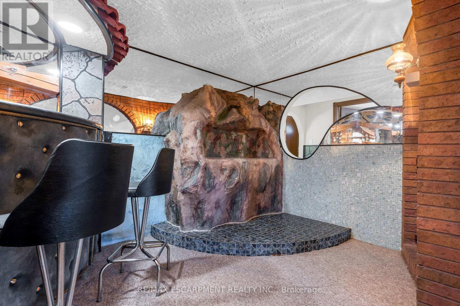 11 Forest Hill Crescent, Hamilton (Red Hill), Ontario  L8K 5V2 - Photo 30 - X12985006