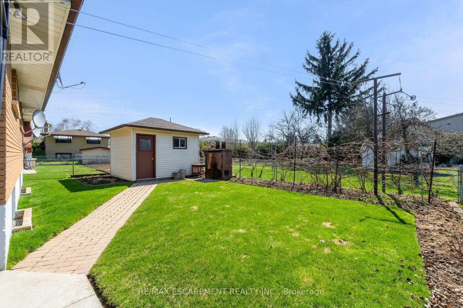 11 Forest Hill Crescent, Hamilton (Red Hill), Ontario  L8K 5V2 - Photo 42 - X12985006