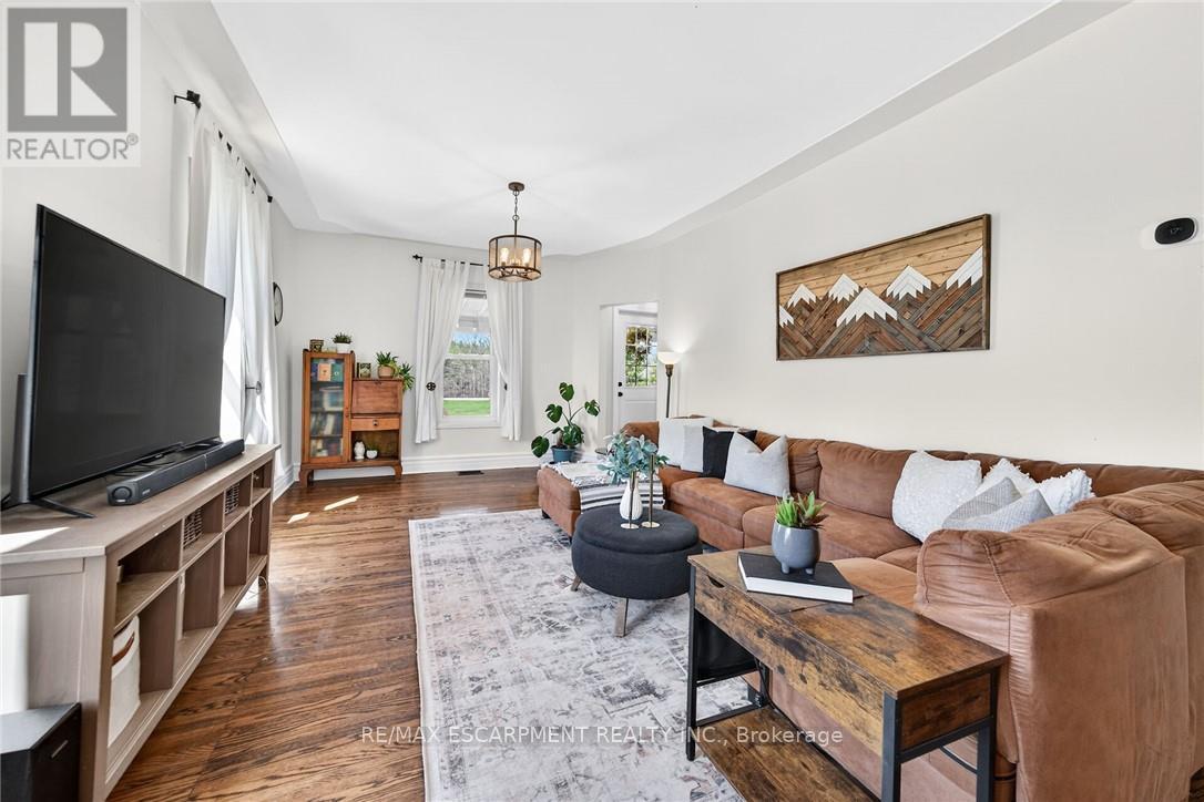 680 Haldimand 9 Road, Haldimand, Ontario  N0A 1H0 - Photo 17 - X12985032