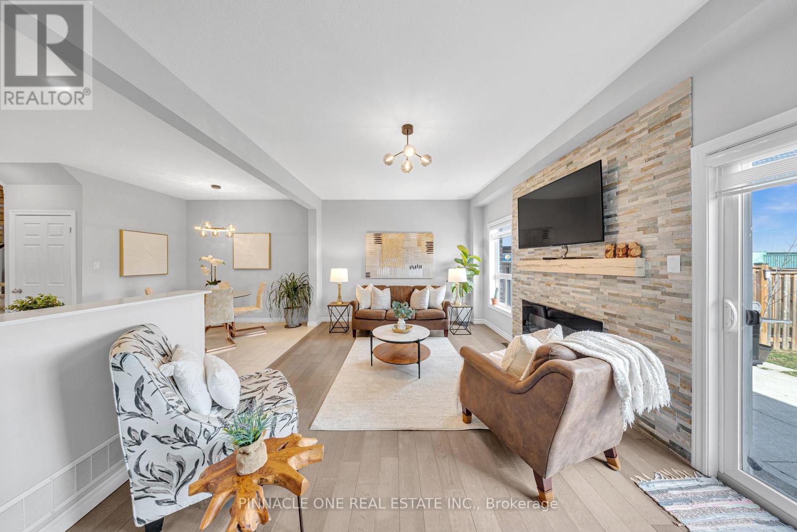 7 Mistywood Drive, Hamilton, Ontario  L8J 2N6 - Photo 17 - X12985036