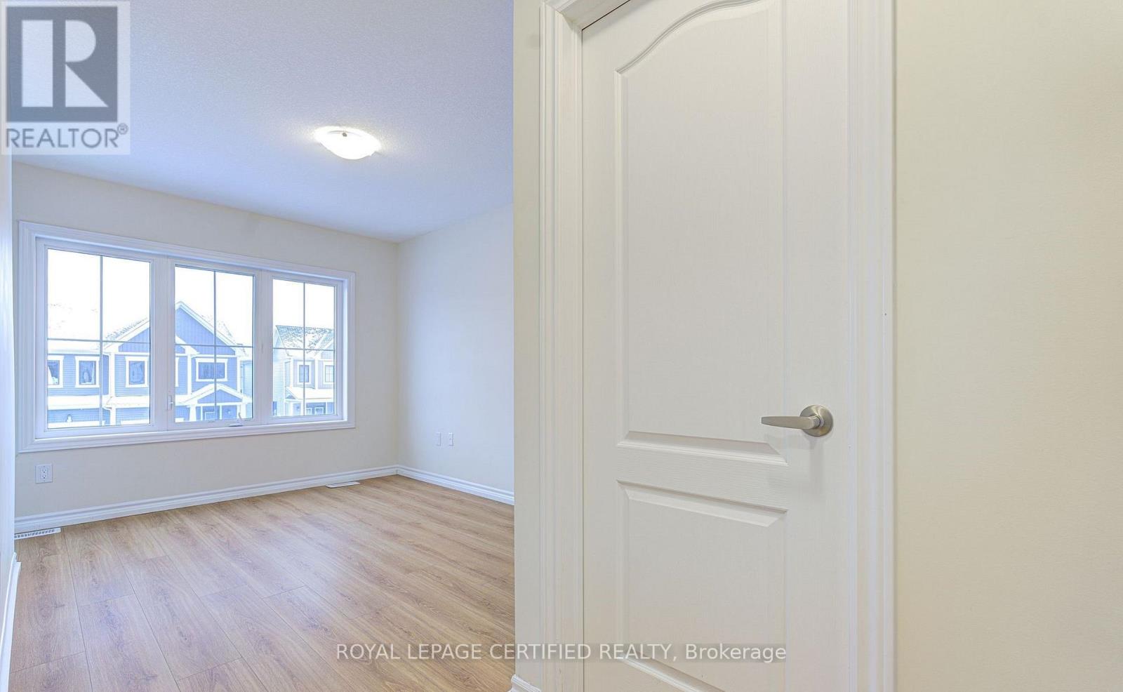 51 Ever Sweet Way, Thorold, Ontario  L2V 0K9 - Photo 24 - X12985058