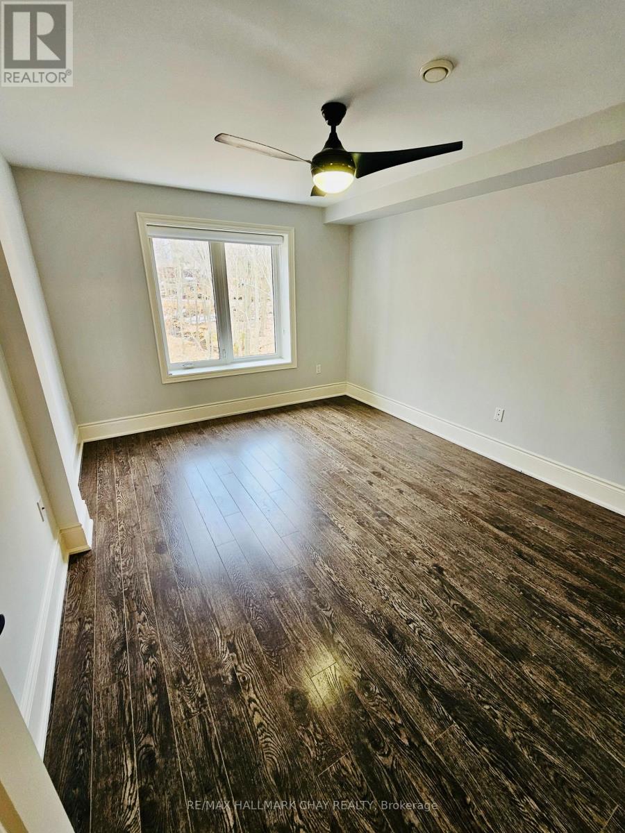 402 - 11b Salt Dock Road, Parry Sound, Ontario  P2A 3B6 - Photo 16 - X12985216