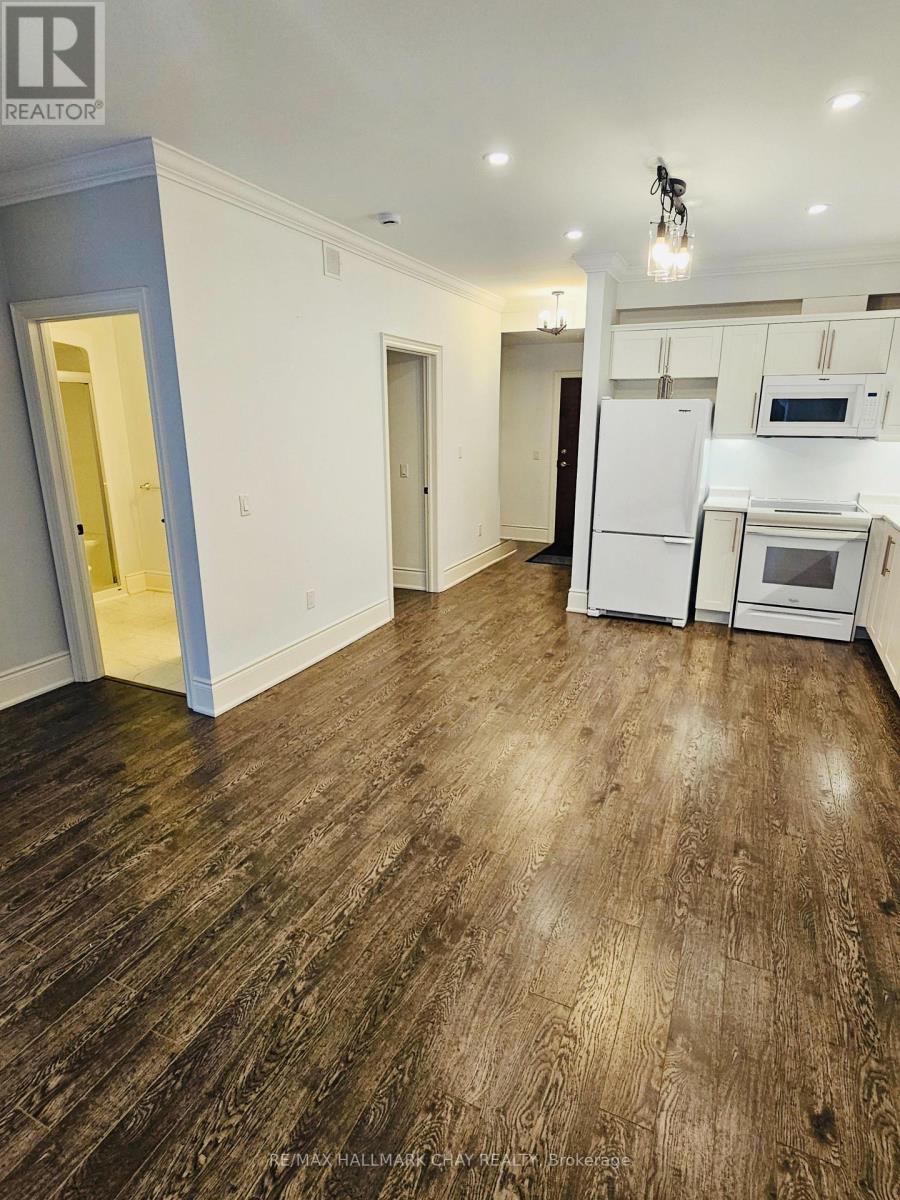 402 - 11b Salt Dock Road, Parry Sound, Ontario  P2A 3B6 - Photo 8 - X12985216