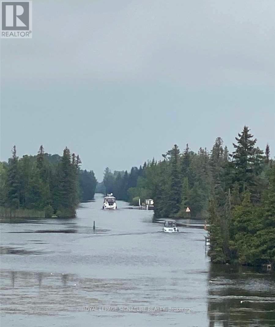 1411 PORTAGE ROAD, Kawartha Lakes, Ontario