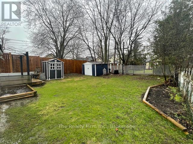 134 Well Street, Stratford, Ontario  N5A 4M1 - Photo 36 - X12980804