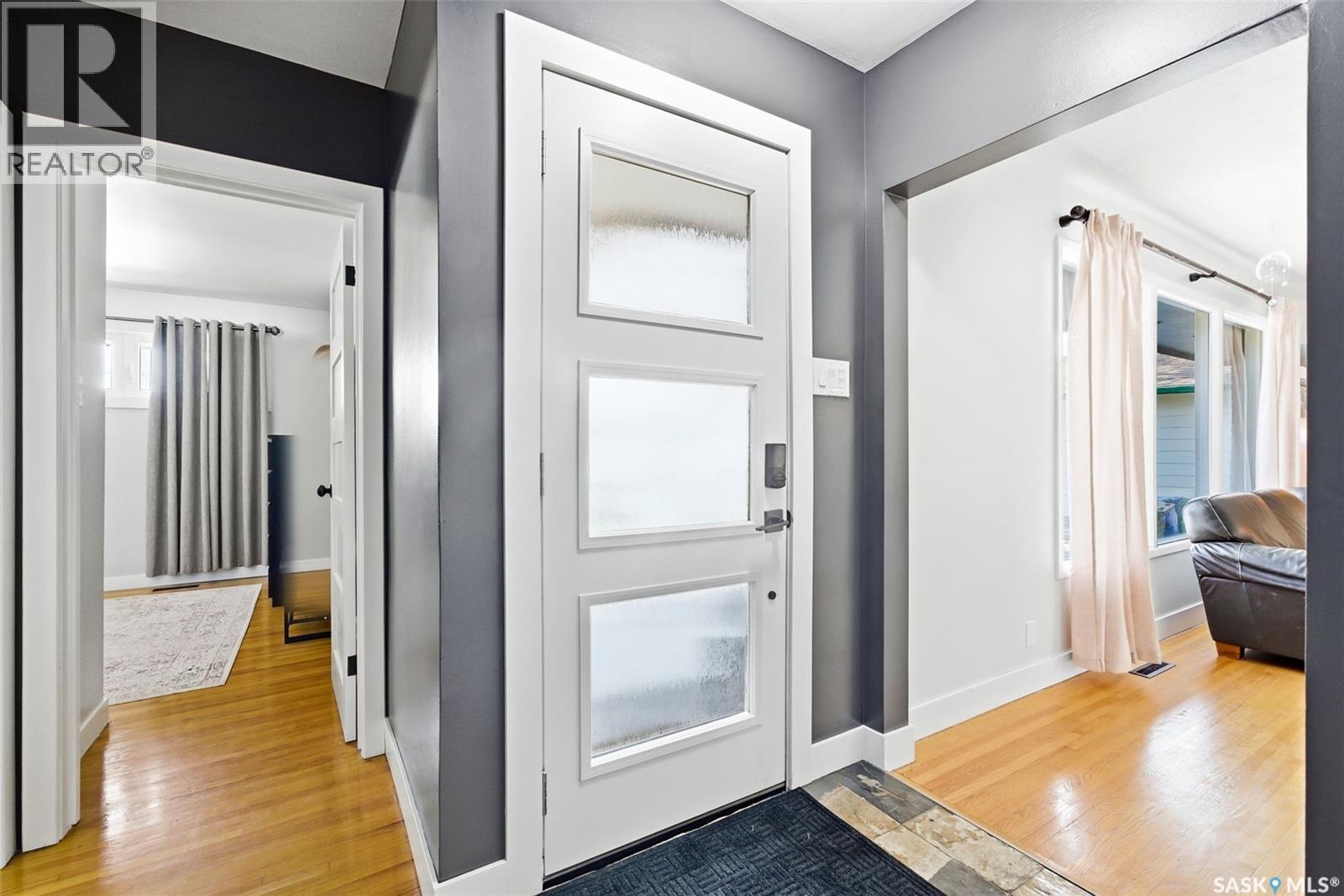 30 Marsh Crescent, Regina, Saskatchewan  S4S 5R4 - Photo 2 - SK032596