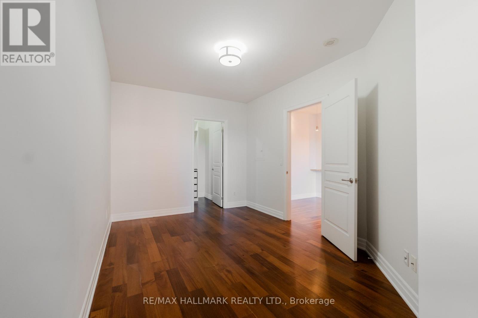 407 - 20 Burkebrook Place, Toronto, Ontario  M4G 0A1 - Photo 9 - C12982292