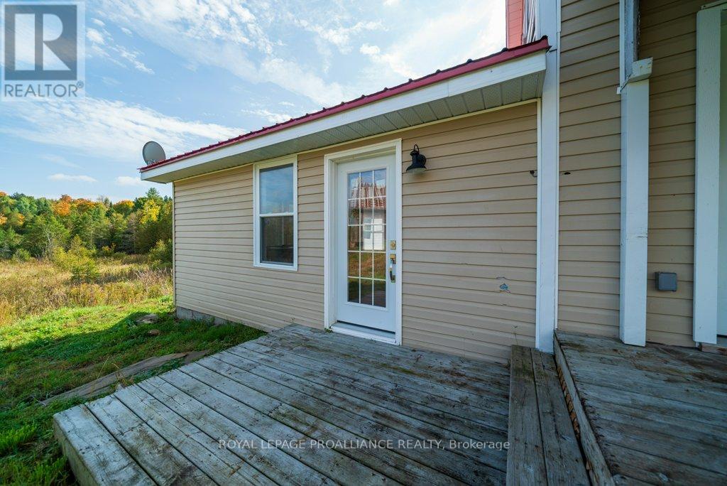 5948 Ardoch Road, North Frontenac, Ontario  K0H 1C0 - Photo 5 - X12985244