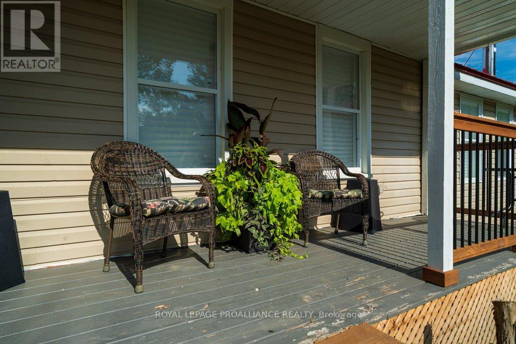 5948 Ardoch Road, North Frontenac, Ontario  K0H 1C0 - Photo 7 - X12985244