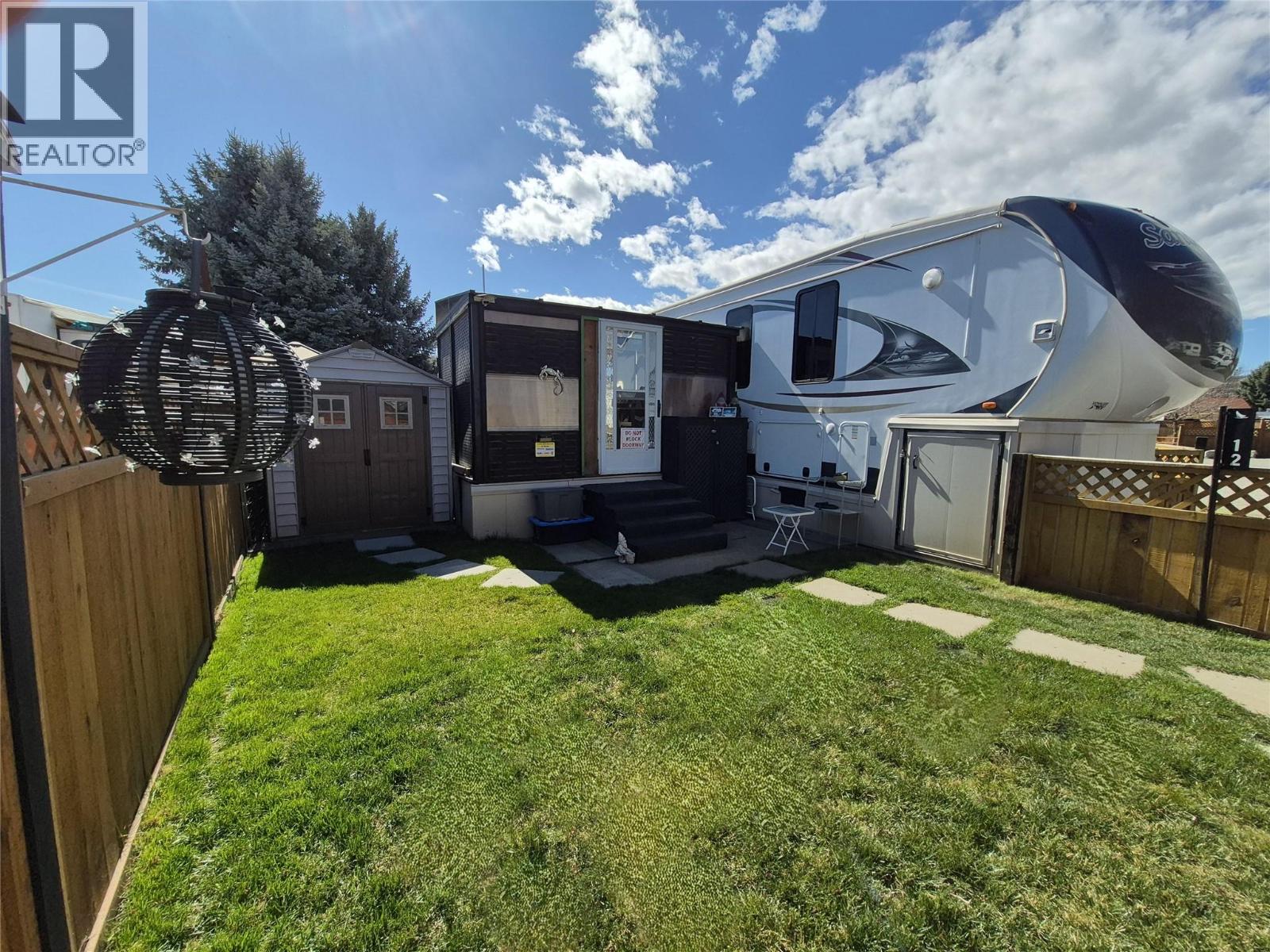415 Commonwealth Road Unit# 12, Kelowna, British Columbia  V4V 1P4 - Photo 2 - 10378553