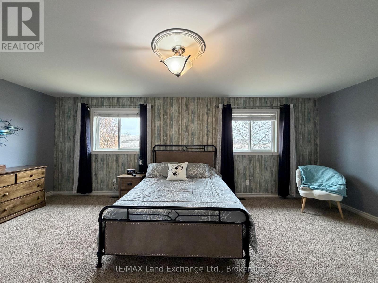 161 Stickel Street, Saugeen Shores, Ontario  N0H 2C1 - Photo 11 - X12985334