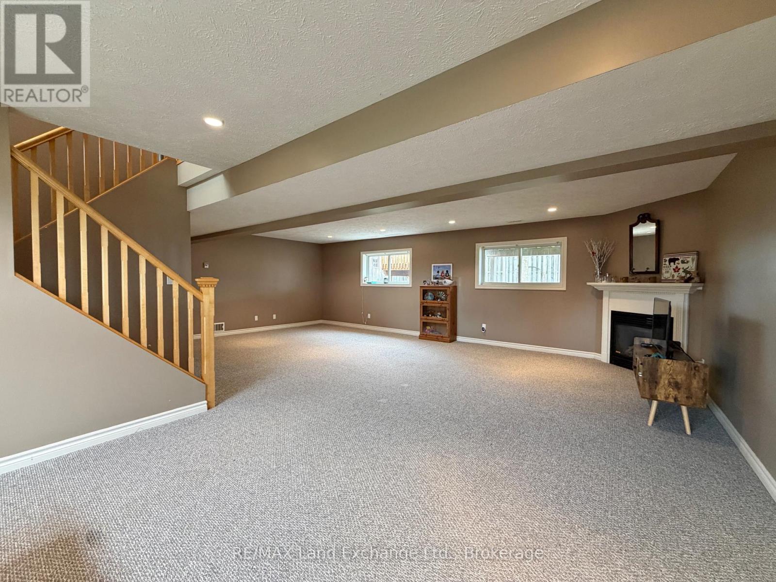 161 Stickel Street, Saugeen Shores, Ontario  N0H 2C1 - Photo 16 - X12985334