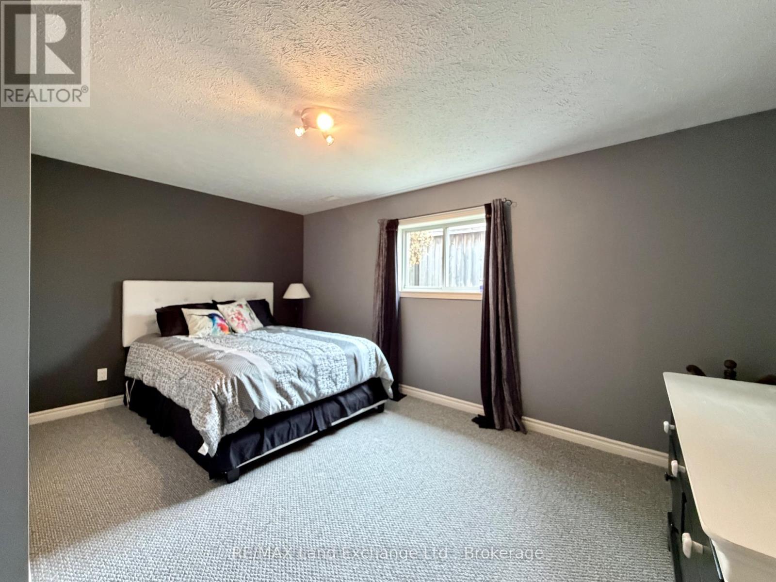 161 Stickel Street, Saugeen Shores, Ontario  N0H 2C1 - Photo 17 - X12985334