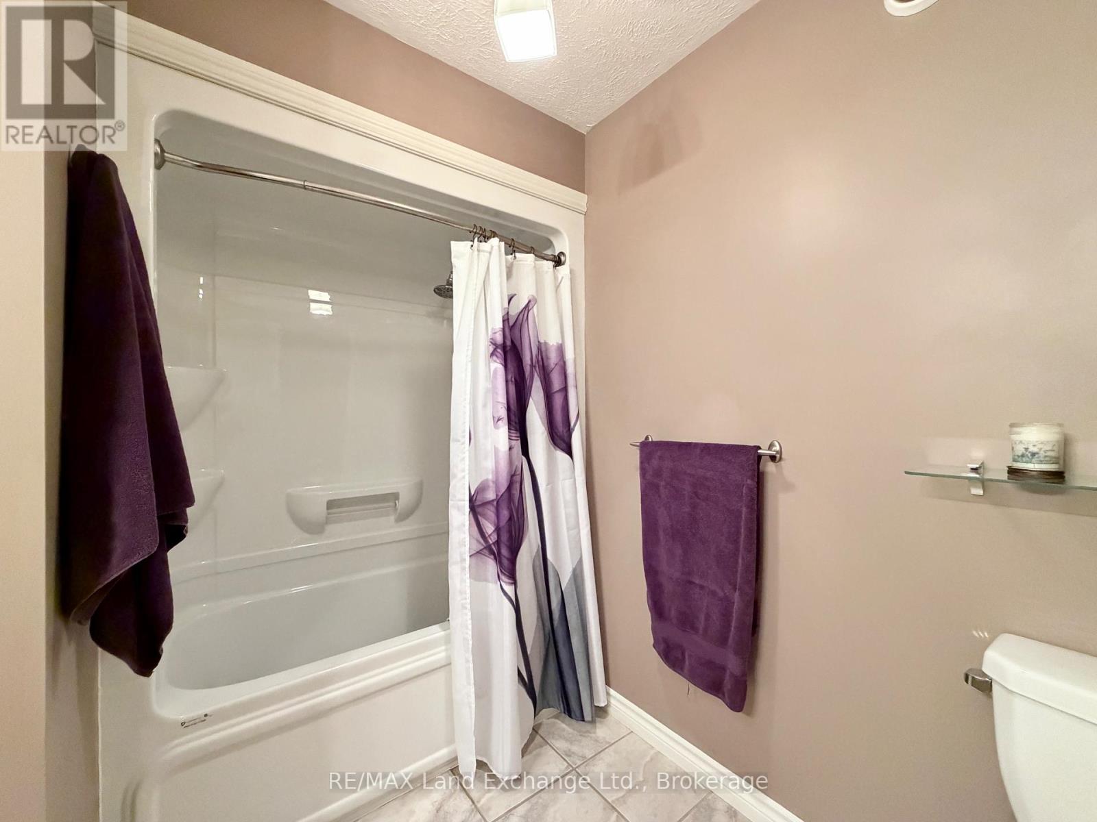 161 Stickel Street, Saugeen Shores, Ontario  N0H 2C1 - Photo 8 - X12985334