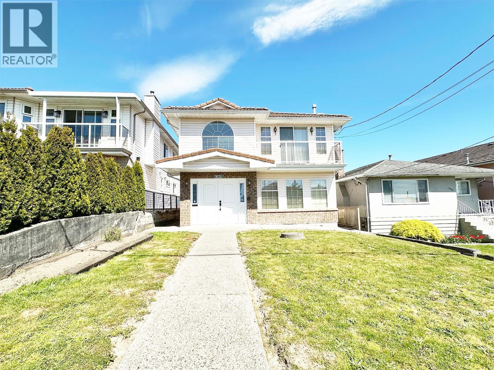 7674 HILDA STREET, Burnaby, British Columbia