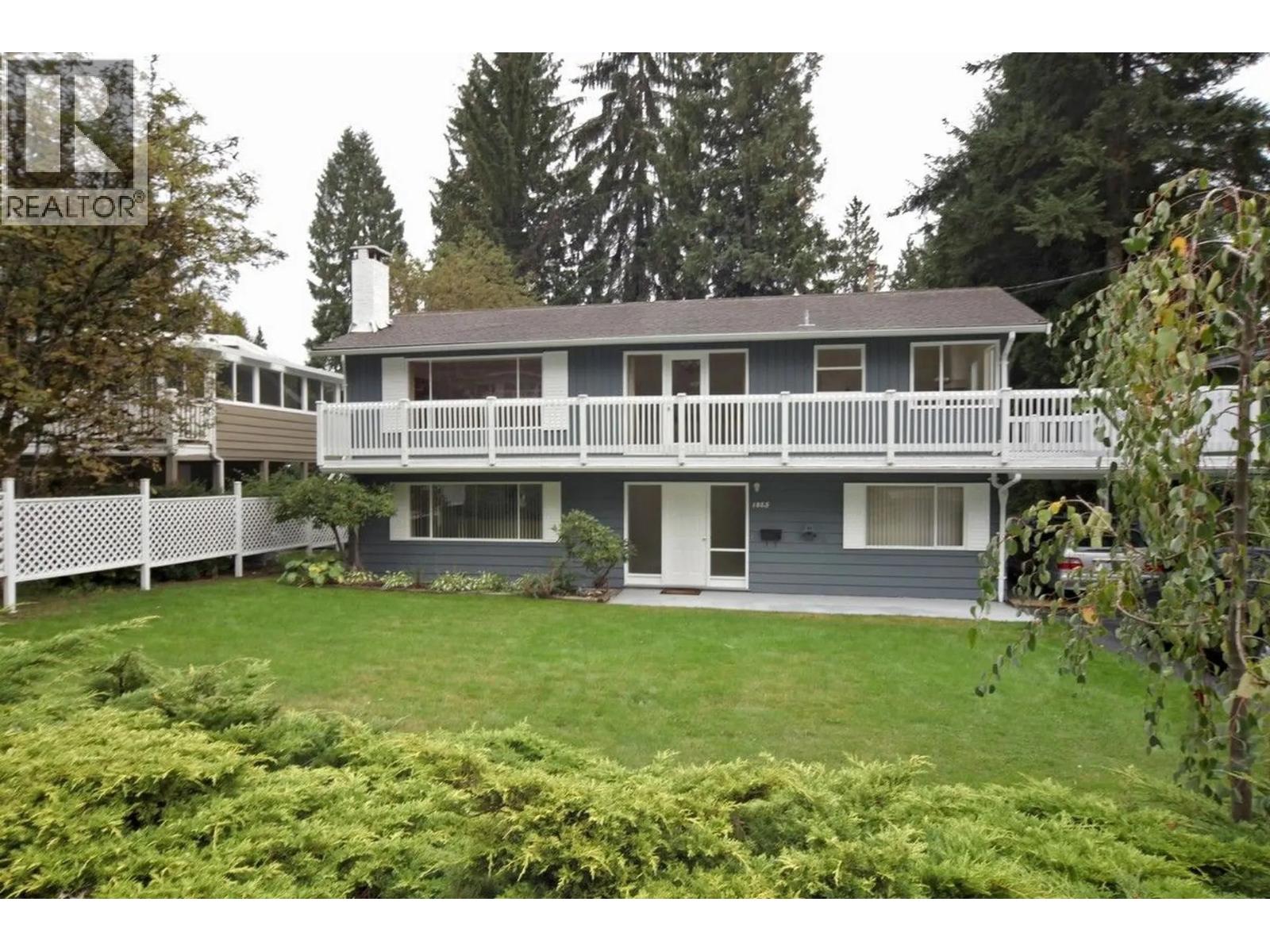 1025 CLEMENTS AVENUE, North Vancouver, British Columbia