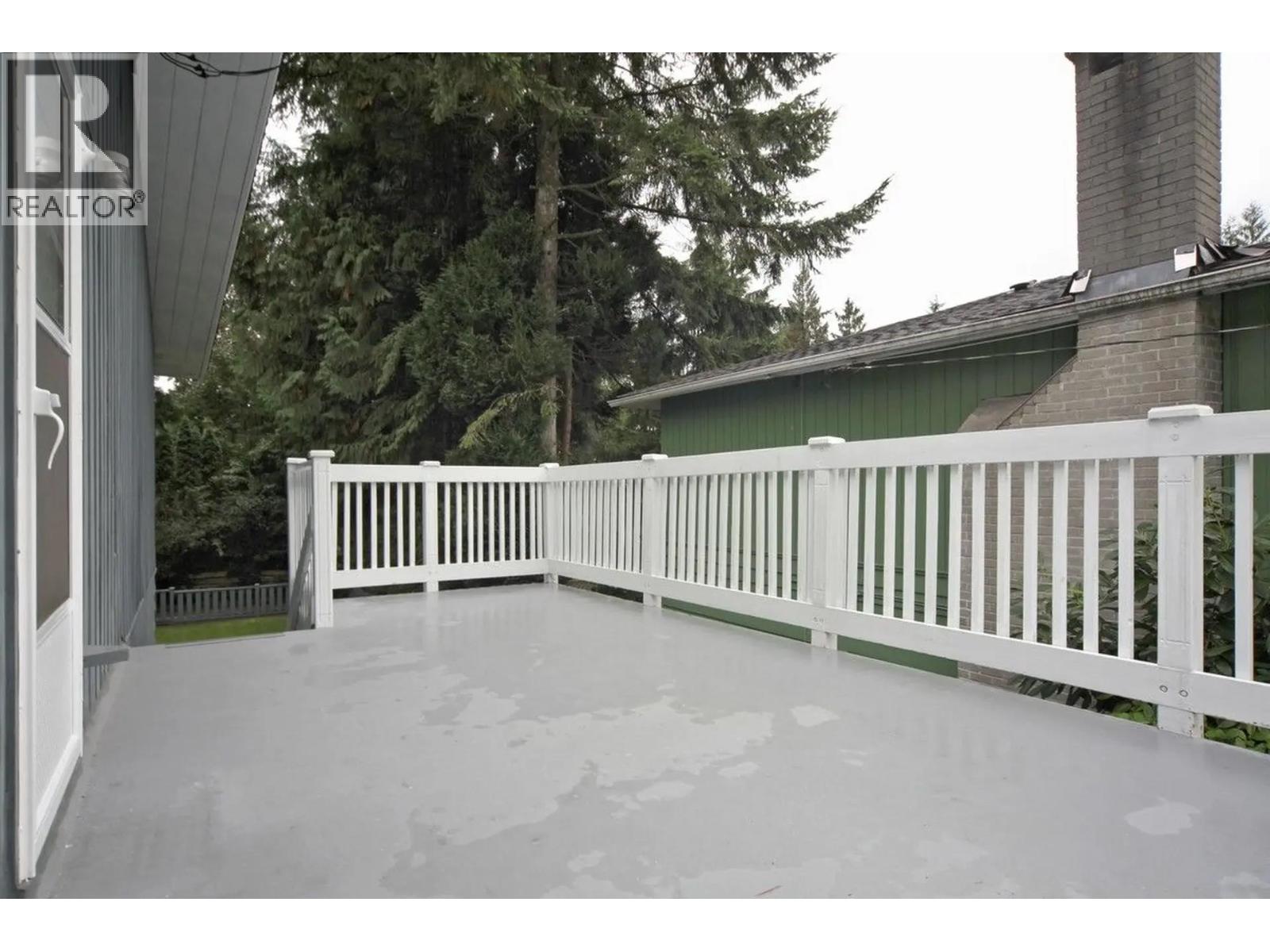 1025 Clements Avenue, North Vancouver, British Columbia  V7R 2L3 - Photo 13 - R3109953