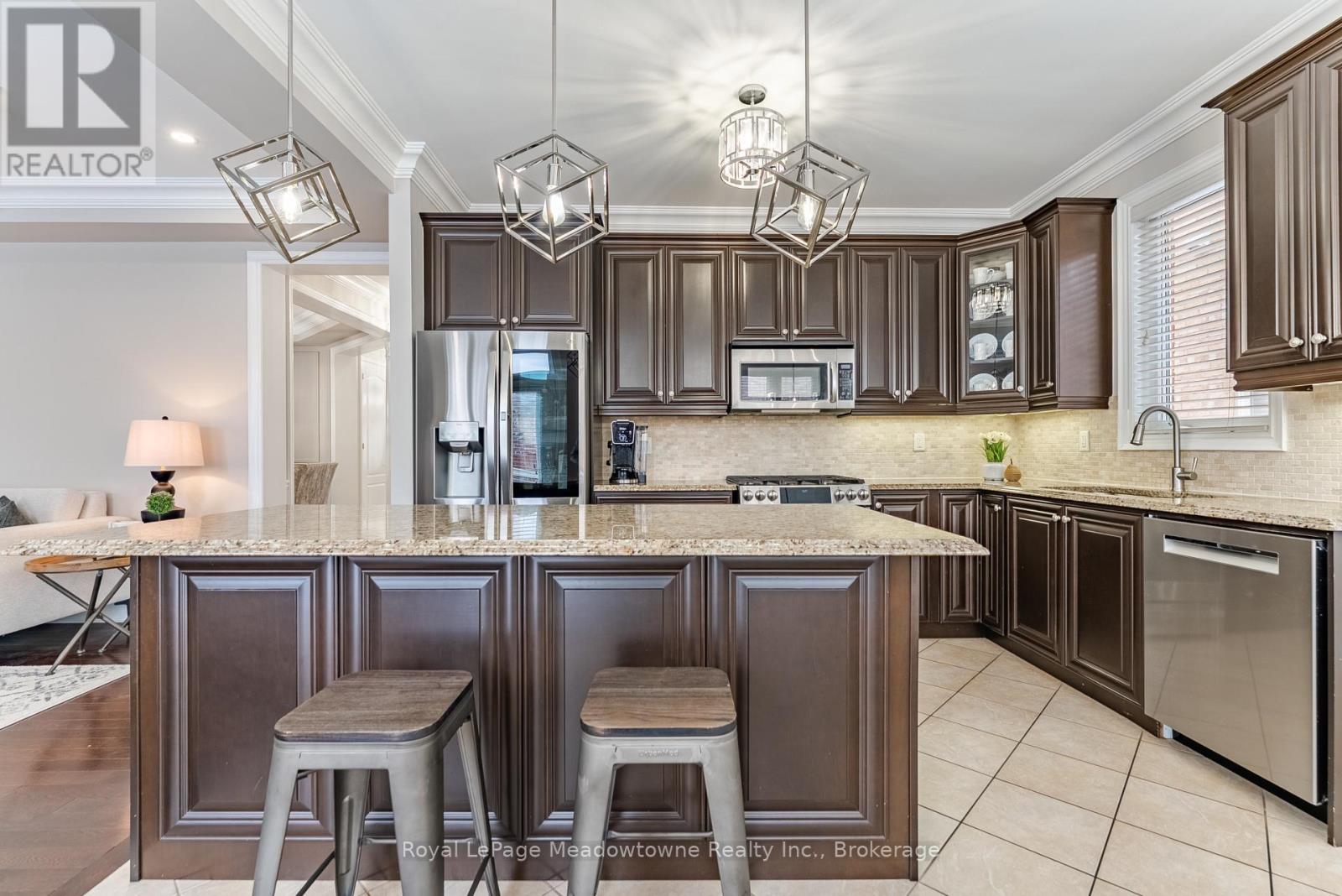 400 Mickey Court, Milton, Ontario  L9T 7N8 - Photo 19 - W12833978