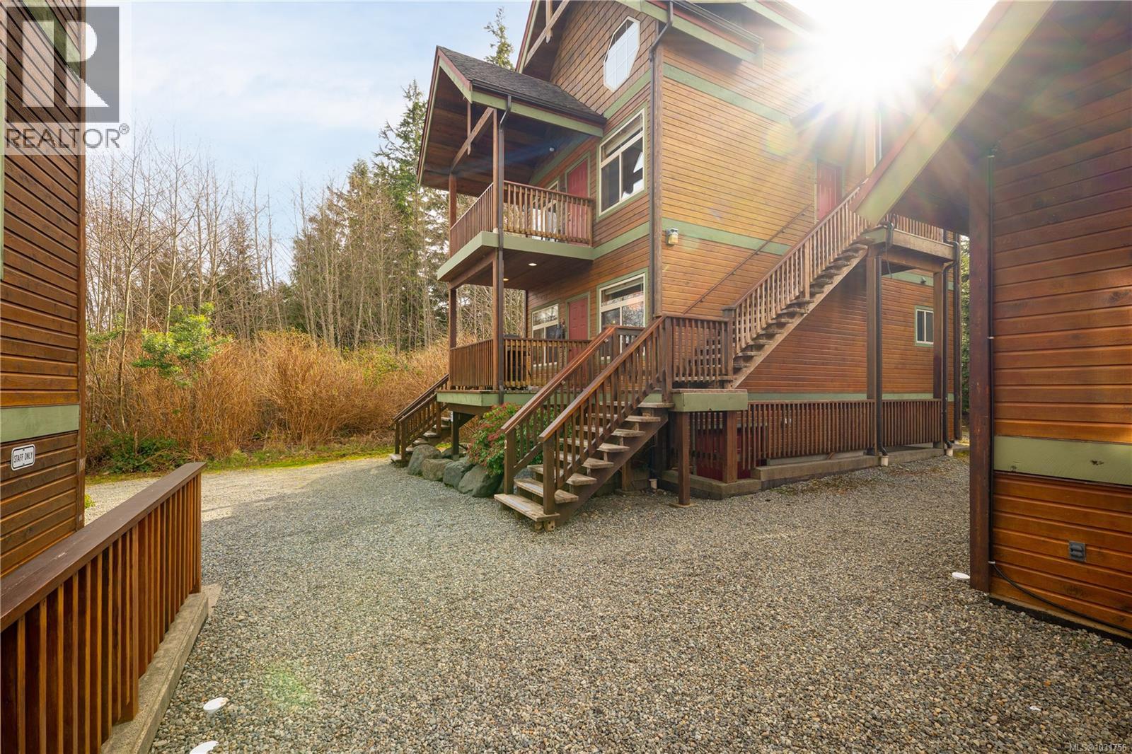 258&266 Boardwalk Blvd, Ucluelet, British Columbia  V0R 3A0 - Photo 62 - 1031756