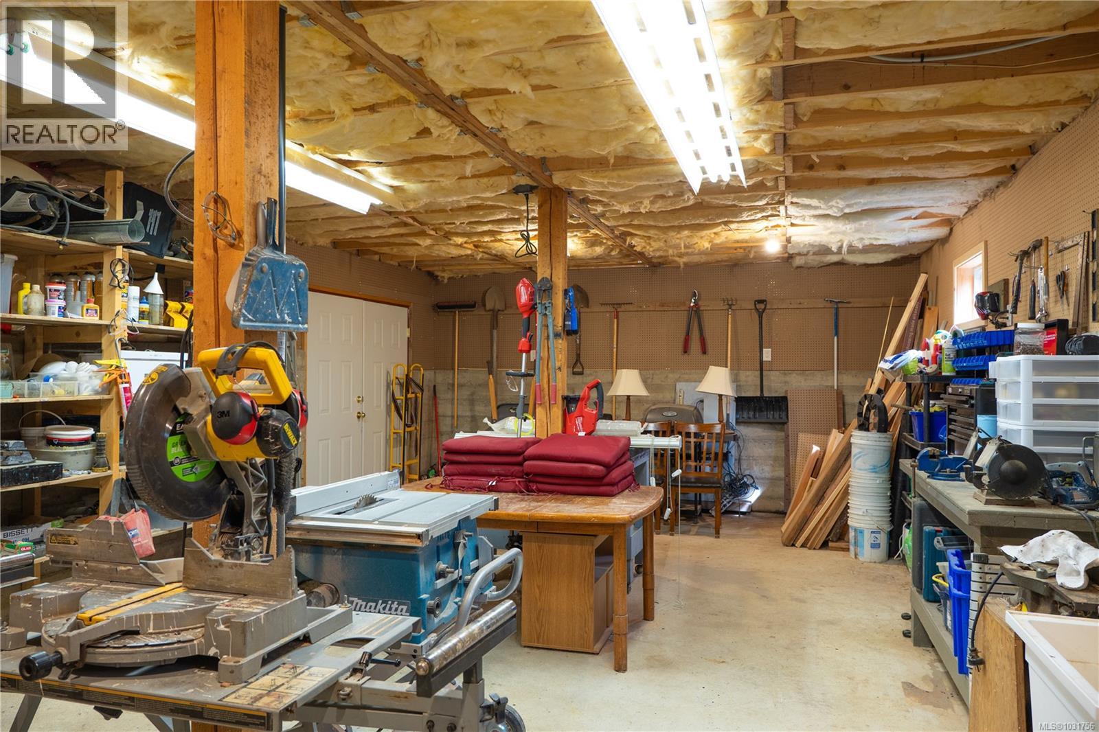 258&266 Boardwalk Blvd, Ucluelet, British Columbia  V0R 3A0 - Photo 69 - 1031756