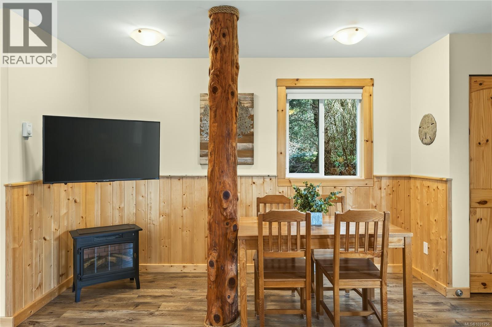 258&266 Boardwalk Blvd, Ucluelet, British Columbia  V0R 3A0 - Photo 58 - 1031756