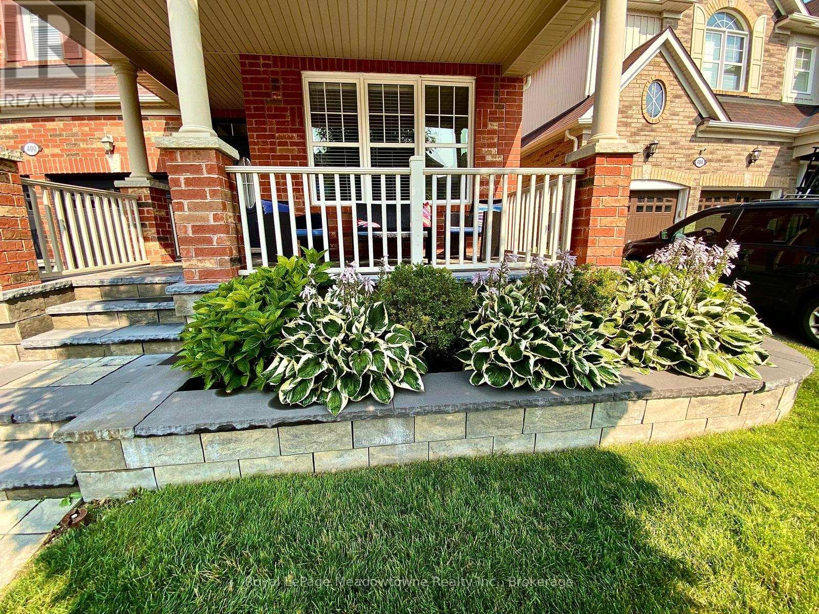 400 Mickey Court, Milton, Ontario  L9T 7N8 - Photo 6 - W12833978