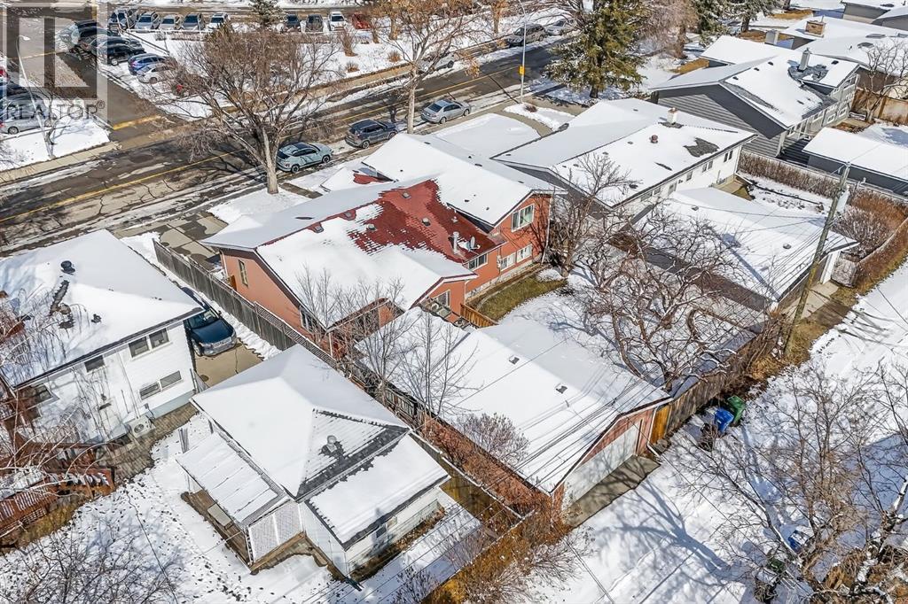 1027 75 Avenue SW, Calgary, Alberta  T2V 0S7 - Photo 39 - A2298788