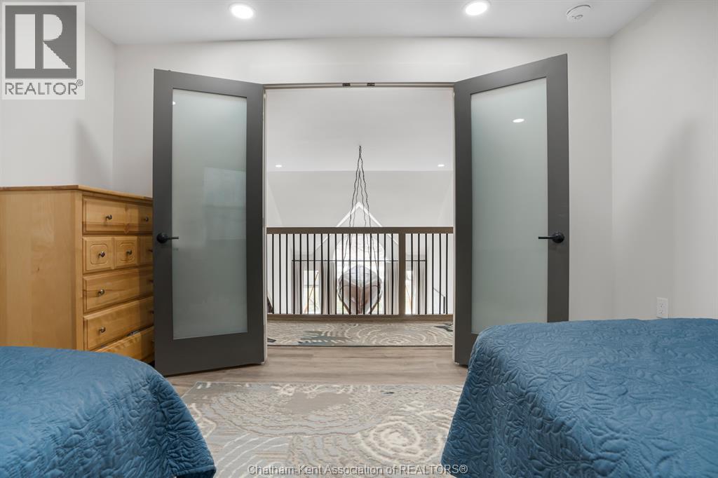 17938 Lakeshore Road, Rondeau Park, Ontario  N0P 1X0 - Photo 29 - 26007245