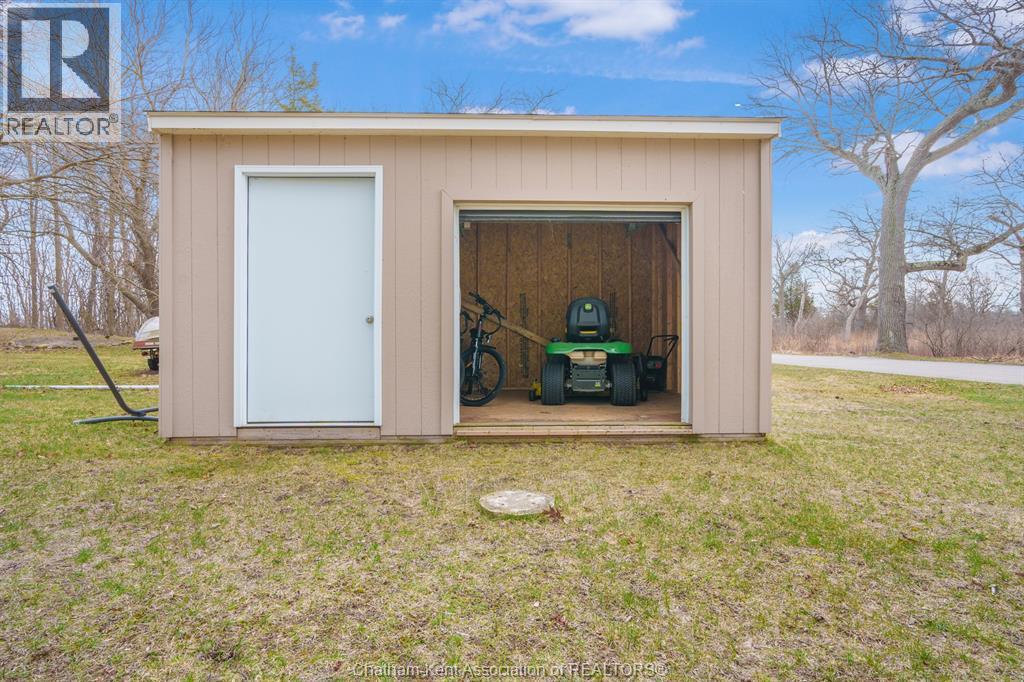 17938 Lakeshore Road, Rondeau Park, Ontario  N0P 1X0 - Photo 43 - 26007245