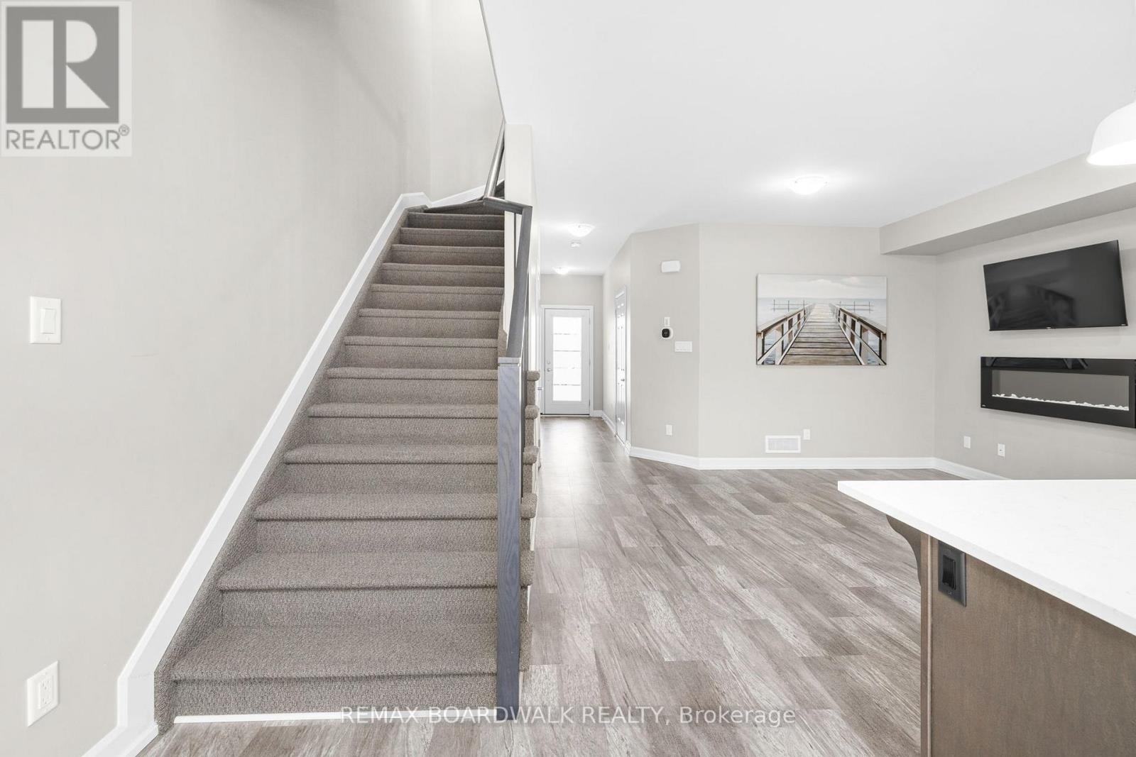 58 Vimy Ridge Crescent, Arnprior, Ontario  K7S 0H7 - Photo 19 - X12985302