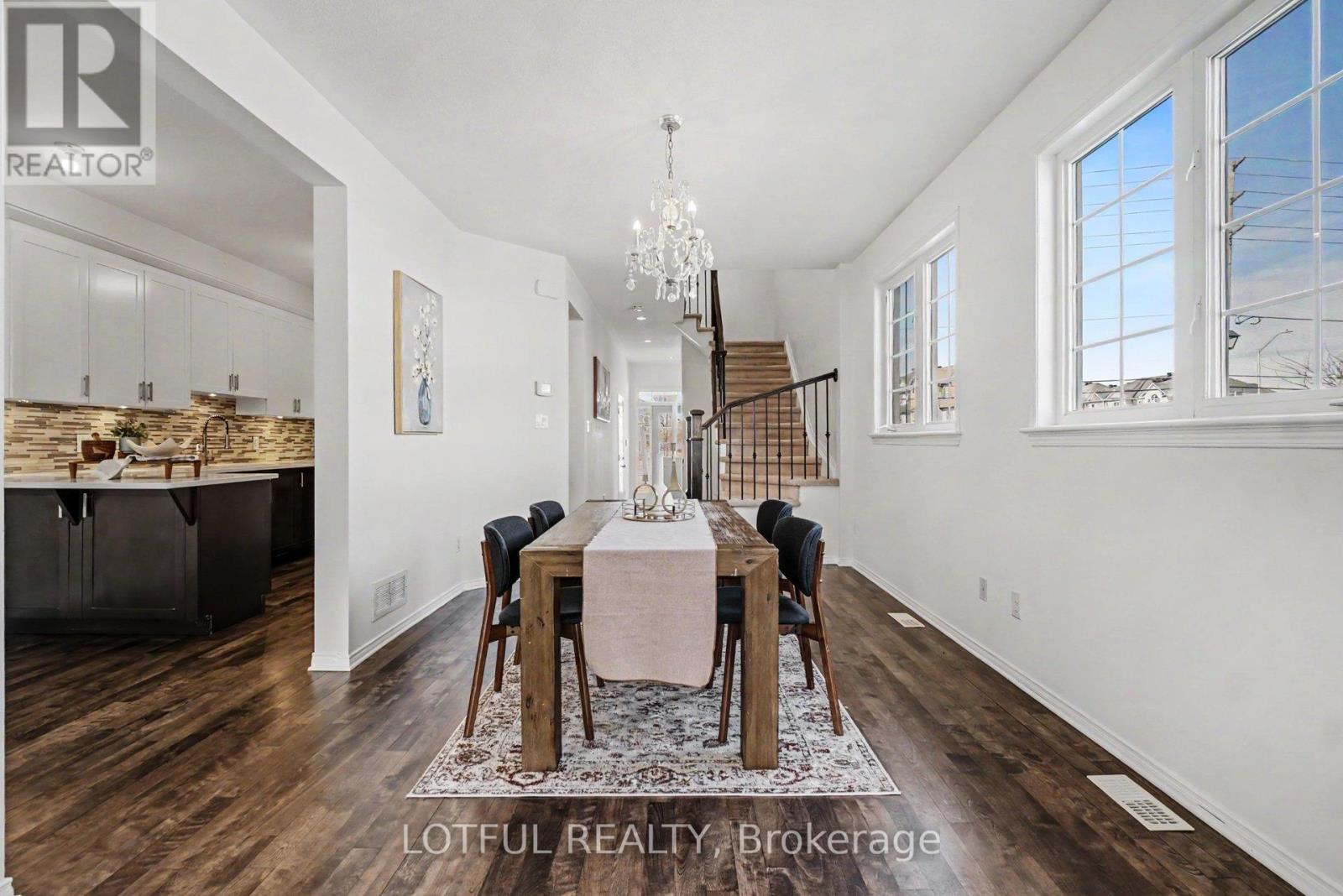 836 Kennacraig Private, Ottawa, Ontario  K2J 5T6 - Photo 4 - X12985318