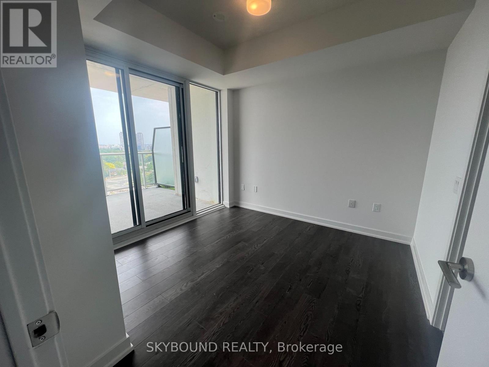 726 - 20 O'neill Road, Toronto, Ontario  M3C 0R2 - Photo 10 - C12985344