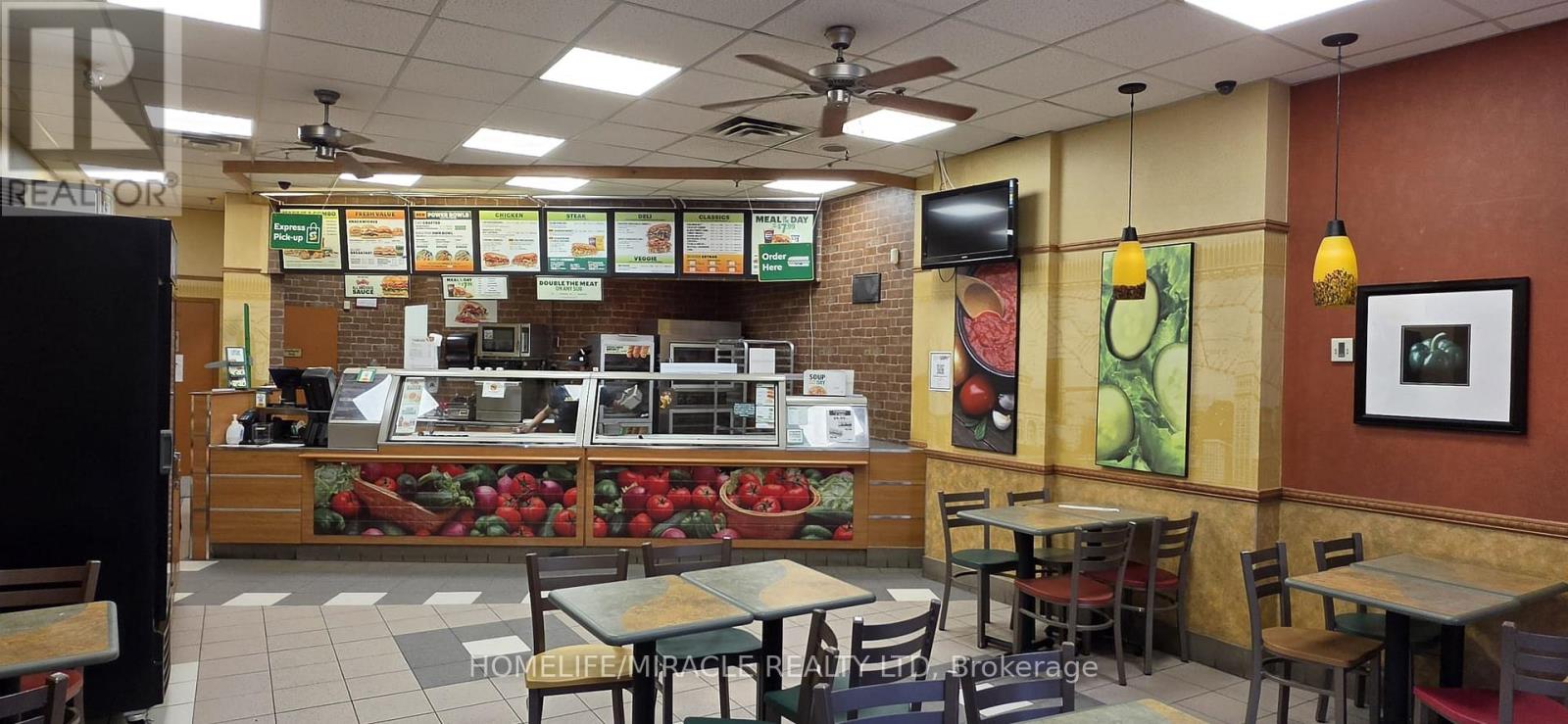 #1-B - 132 Front Street E, Toronto, Ontario  M5A 1E2 - Photo 11 - C12985362