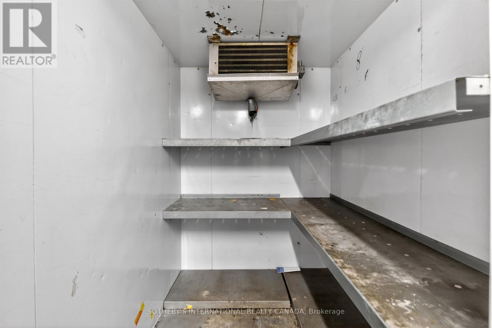 2564 Yonge Street, Toronto (Lawrence Park South), Ontario  M4P 2J3 - Photo 23 - C12985374