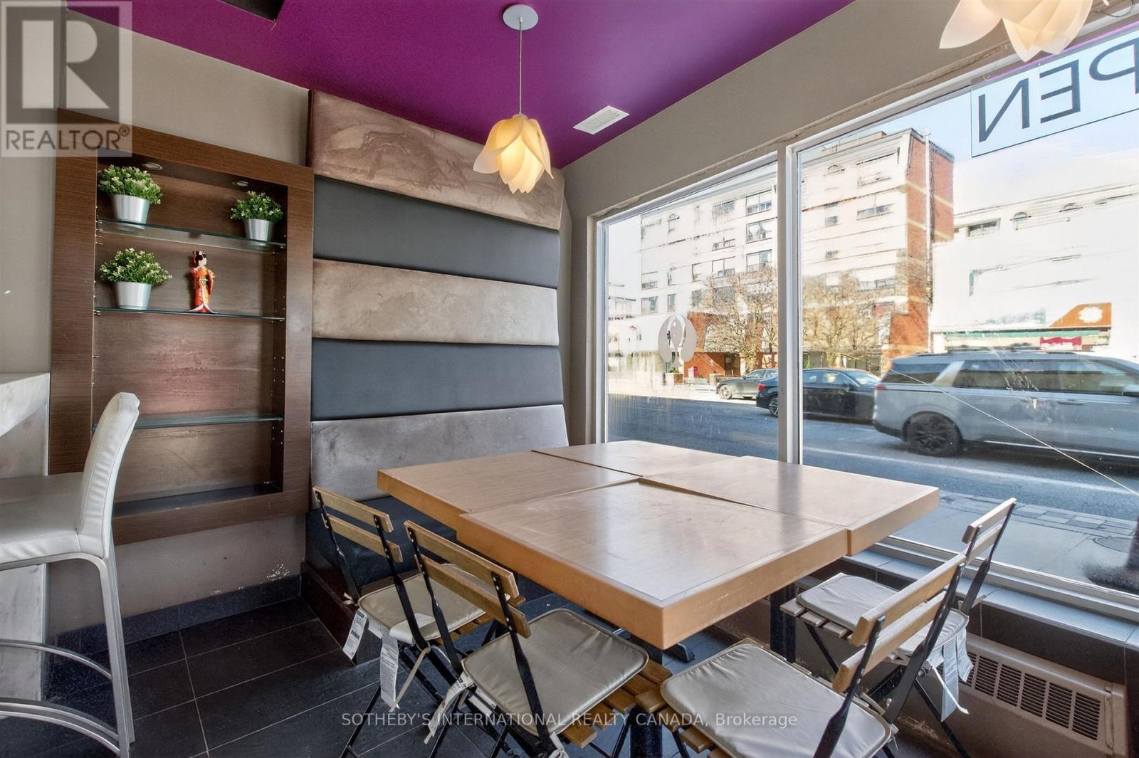 2564 Yonge Street, Toronto (Lawrence Park South), Ontario  M4P 2J3 - Photo 7 - C12985374