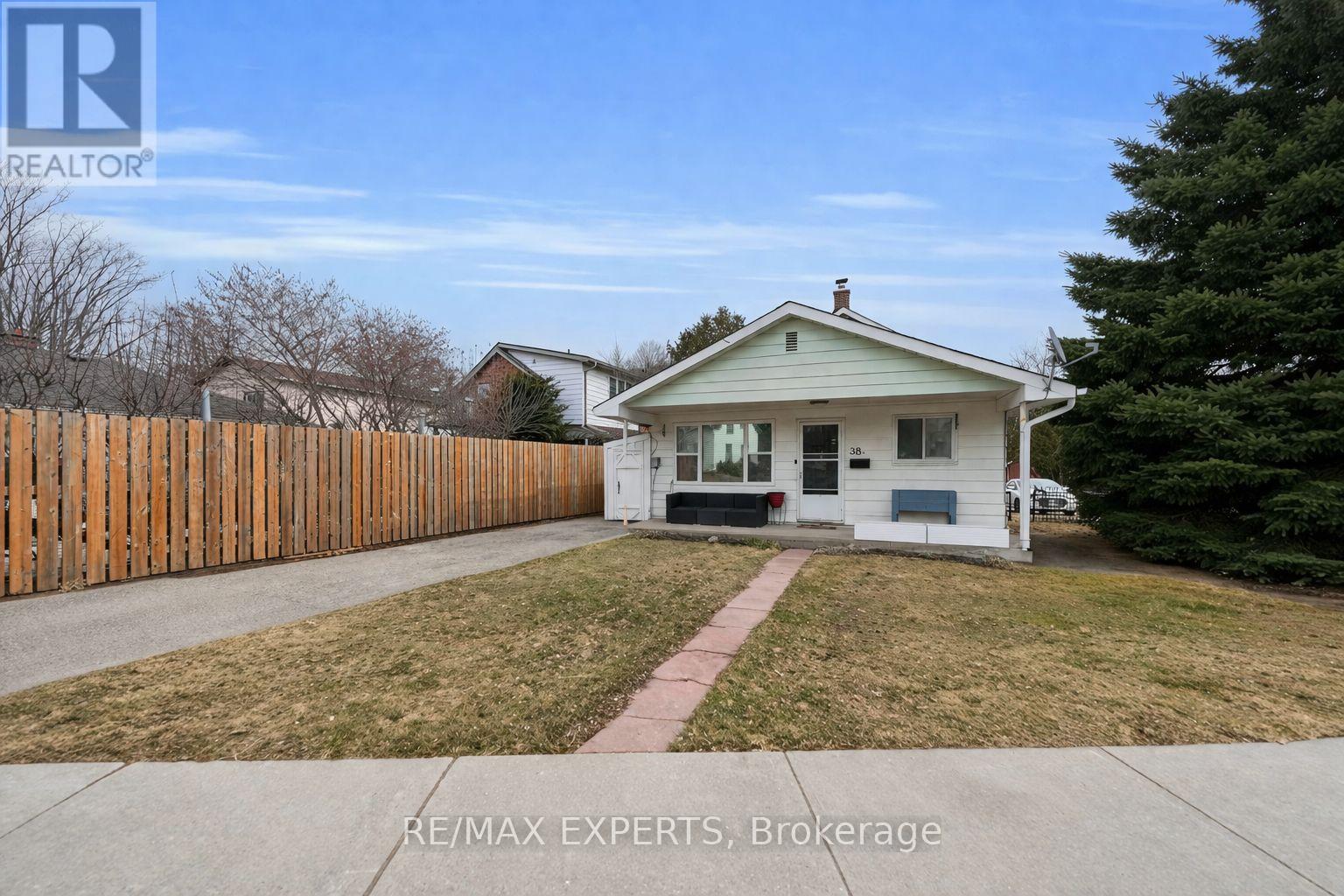 38 Wellington Street, Orangeville, Ontario  L9W 2L5 - Photo 18 - W12959046