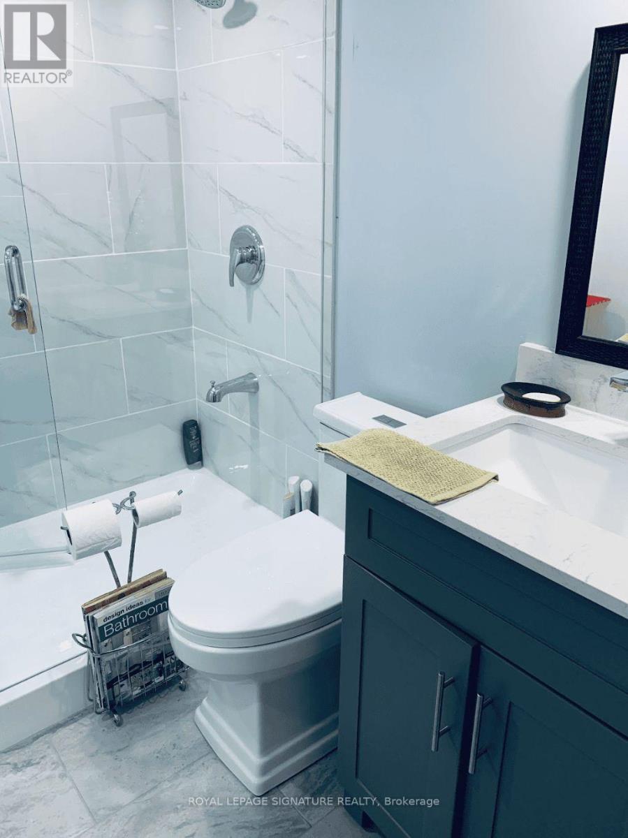 25 Madronna Gardens, Brampton, Ontario  L7A 2V9 - Photo 38 - W12981760