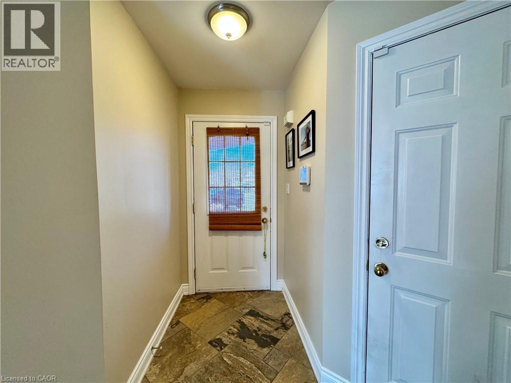 4126 Bianca Forest Drive, Burlington, Ontario  L7M 4L5 - Photo 7 - 40819810