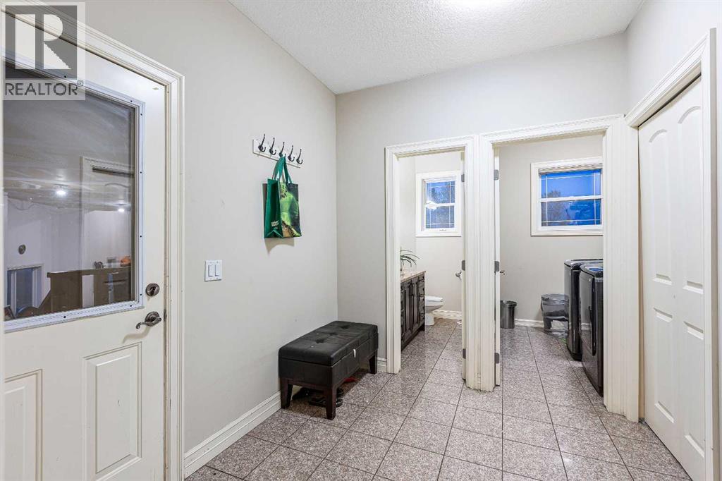 235200 Range Road 281, Rural Rocky View County, Alberta  T2P 2G7 - Photo 19 - A2298490